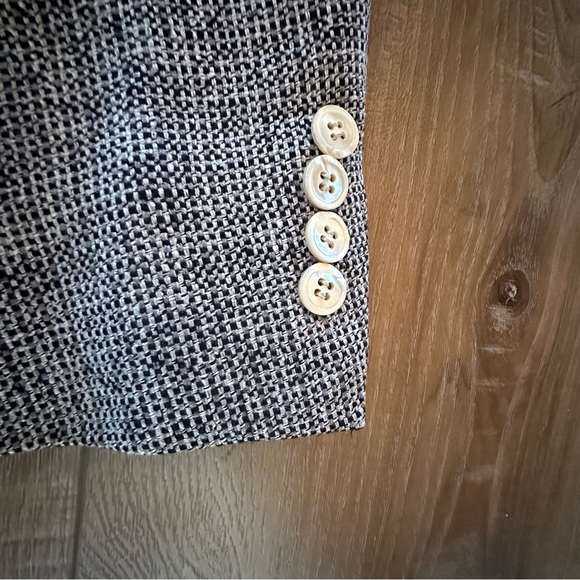 Vintage 100% Silk (Raw) Black & White Woven Sport Coat - 42R - Picture 4 of 8